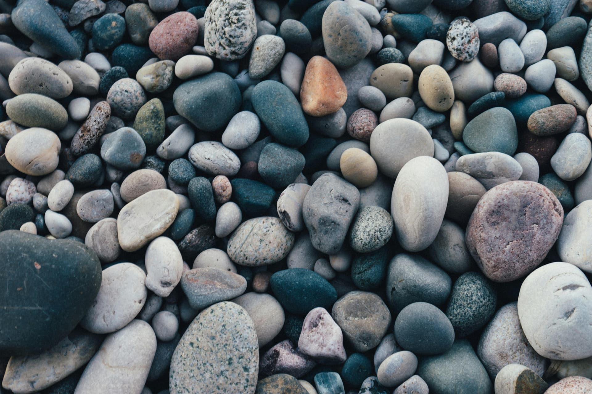 A varied field of smooth stones